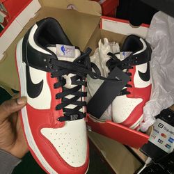 NBA x Dunk Low EMB '75th Anniversary - Bulls' Size 11