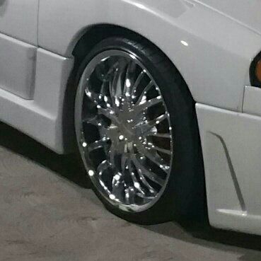 Cervantes chrome wheels with new tires