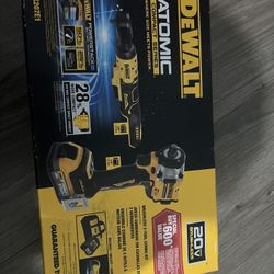 DEWALT 20V MAX Lithium-Ion Cordless Combo Kit (2-Tool) with 1.7 Ah Battery and Charger