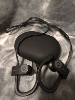 Powerbeats 3