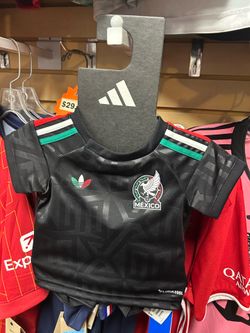 Adidas’ Official Baby set Mexican National Team 2026