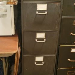 Filing Cabinets, Metal