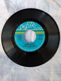 ON SALE!! Classic Vinyl Records Singles Songs 45 RPM (double-sided)