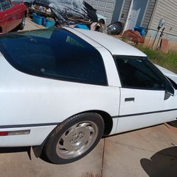 1984 CORVETTE. MUST GO TODAY!!