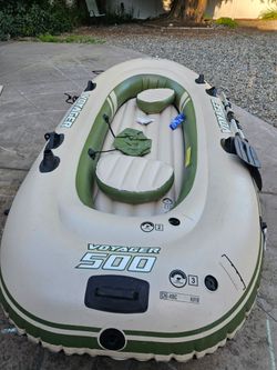 Voyager 500 Inflatable Raft