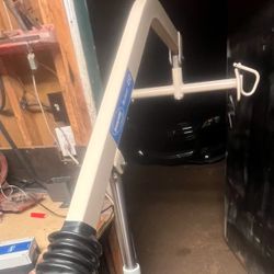 Lift ..Invacare RPL450-1 Reliant Electric  