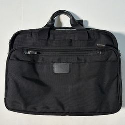 Briggs & Riley @ Work 15.4" Executive Expandable Shoulder Briefcase Black Nylon