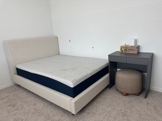 Full Size Bed Frame and Mattress