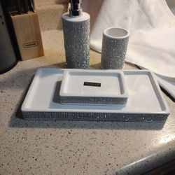 Bathroom Accessories 