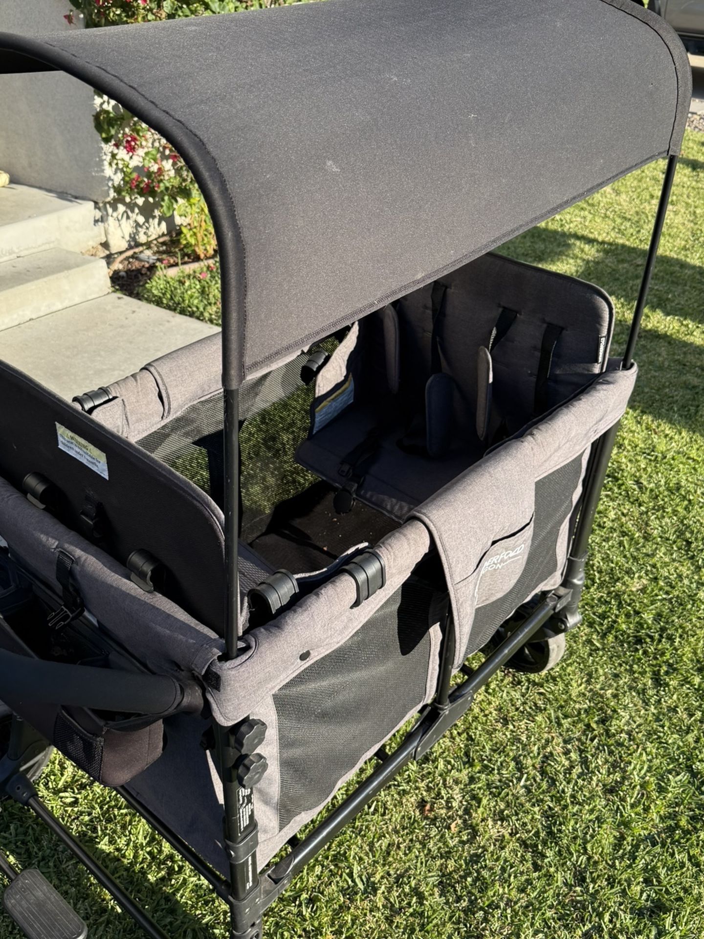 Wonderfold Wagon stroller 