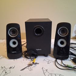 Logitech Speakers with Base Control (Please Read)