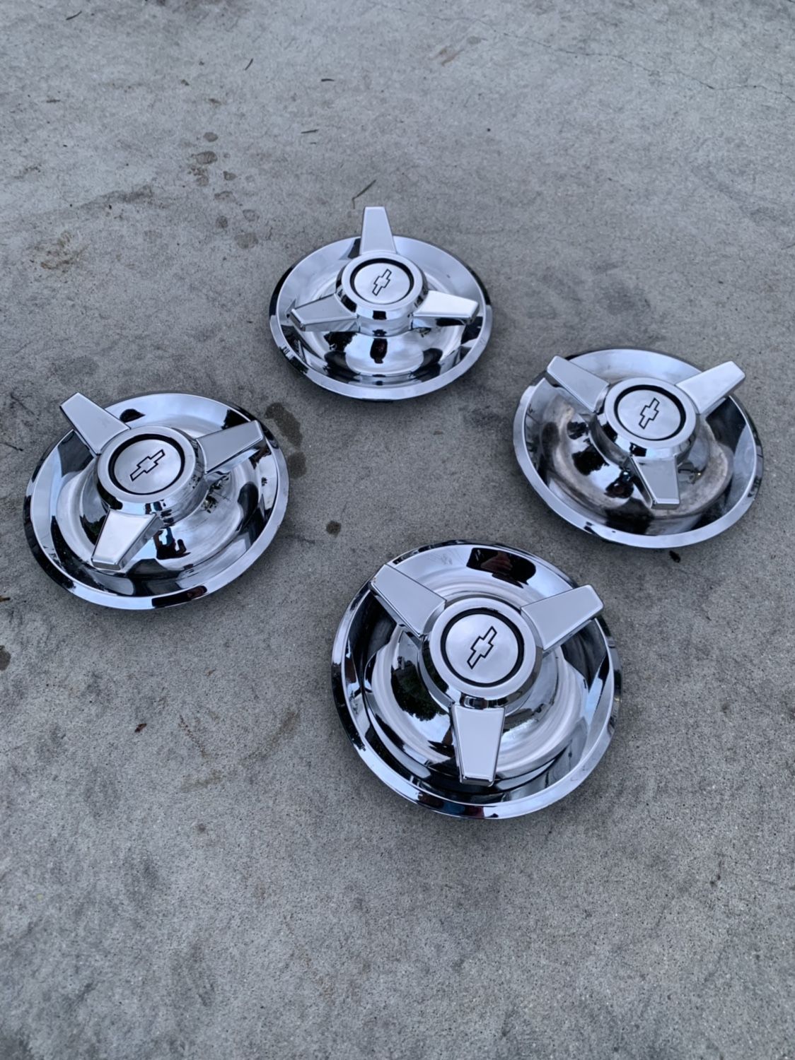 15” Chevy Rally Rims Derby Hubcap With Knock Offs Rally Wheels ...