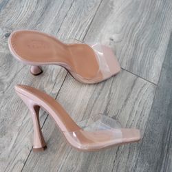 Brand NEW Women's Shoes Heels Slip Ons, Size 6, 6.5