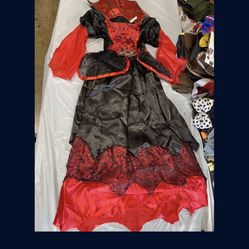 Child’s Dark Vampire Queen Halloween Costume
