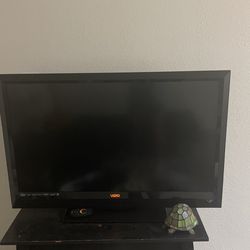 48 Inch Vizio TV