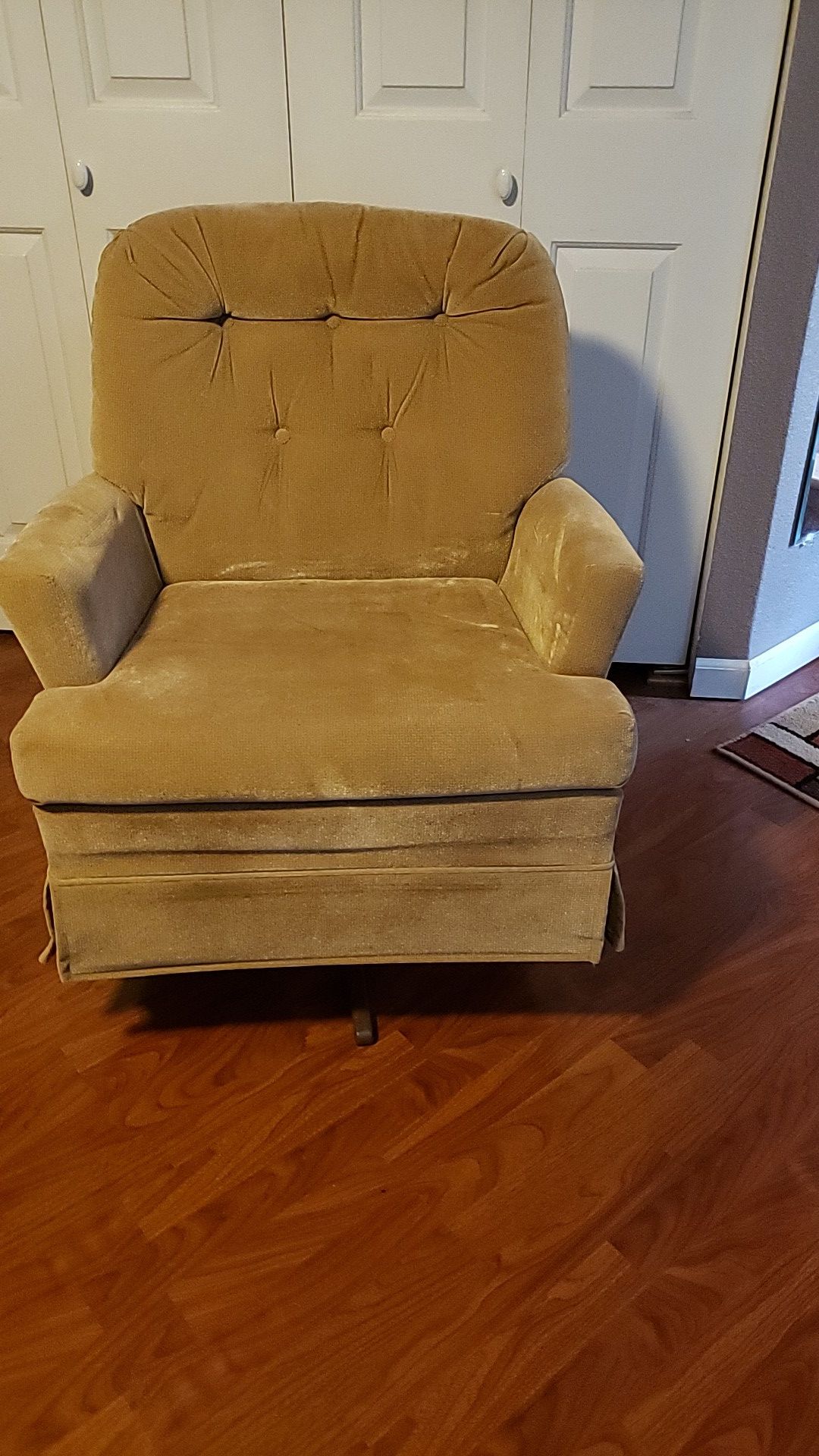 2 swivel rocker rv chairs