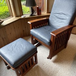 Ethan Allen Amish Mission Slider Chair W/Slider Ottoman