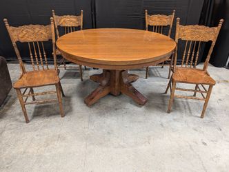 Traditional Carved Wood Pedestal Dining Table with Chairs