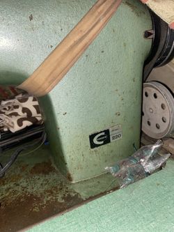 Industrial Sewing Maching Consew 220 With Table