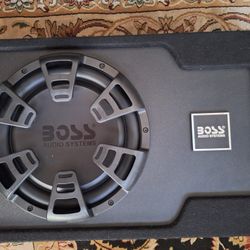 12' Inch Boss Audio System Speaker - Powered Car Subwoofer Box Brand New 