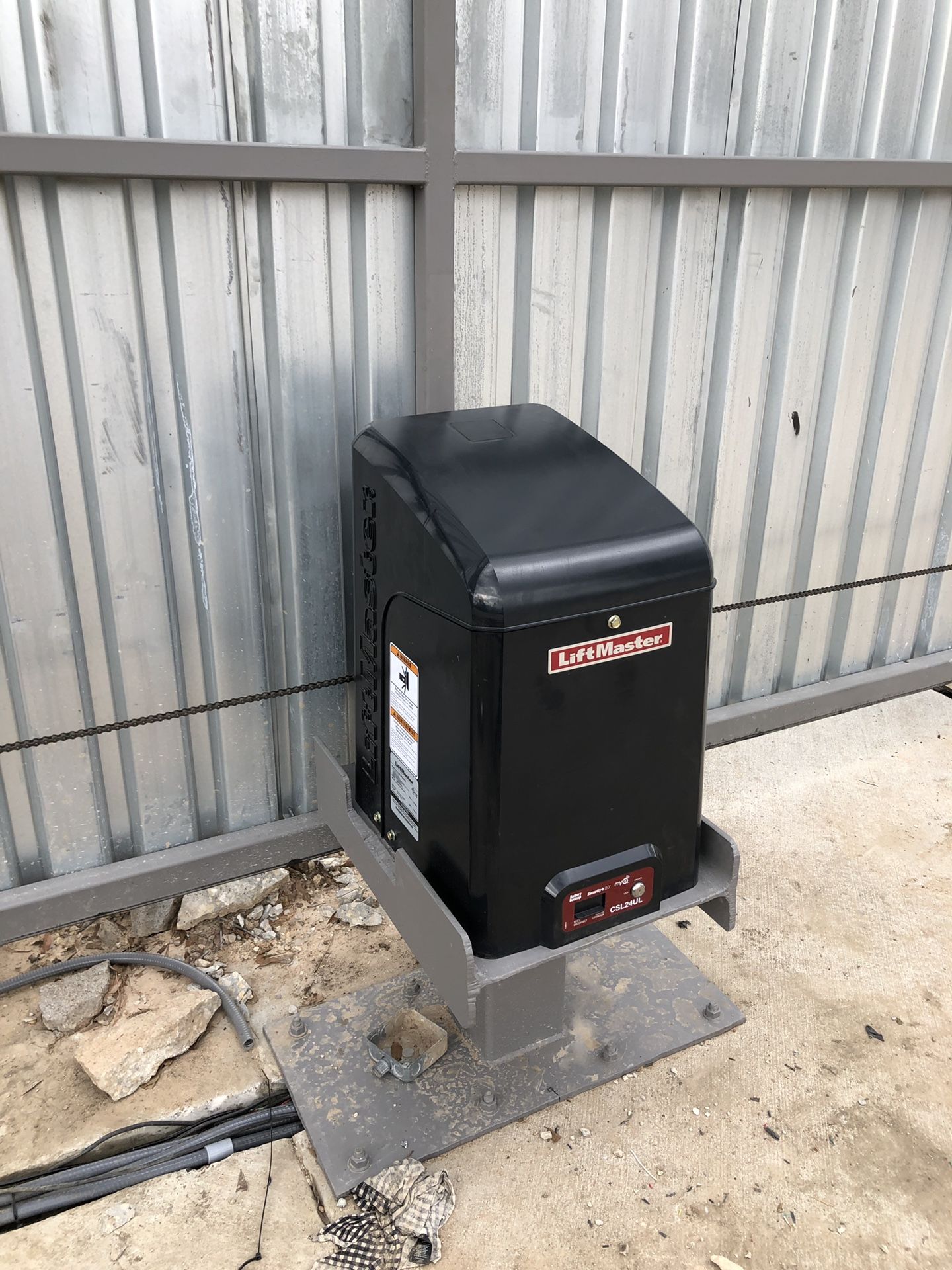 Motores portones y más