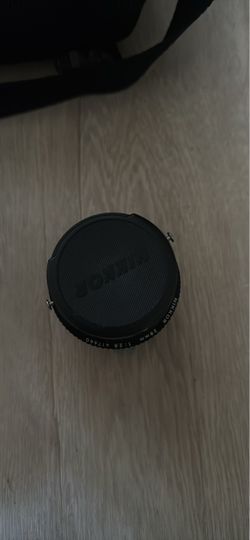 Nikon Nikkor 28mm f/2.8 Manual Focus Lens