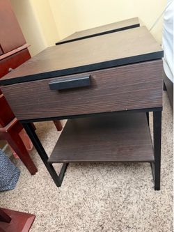 Set of 2 Bedside Tables