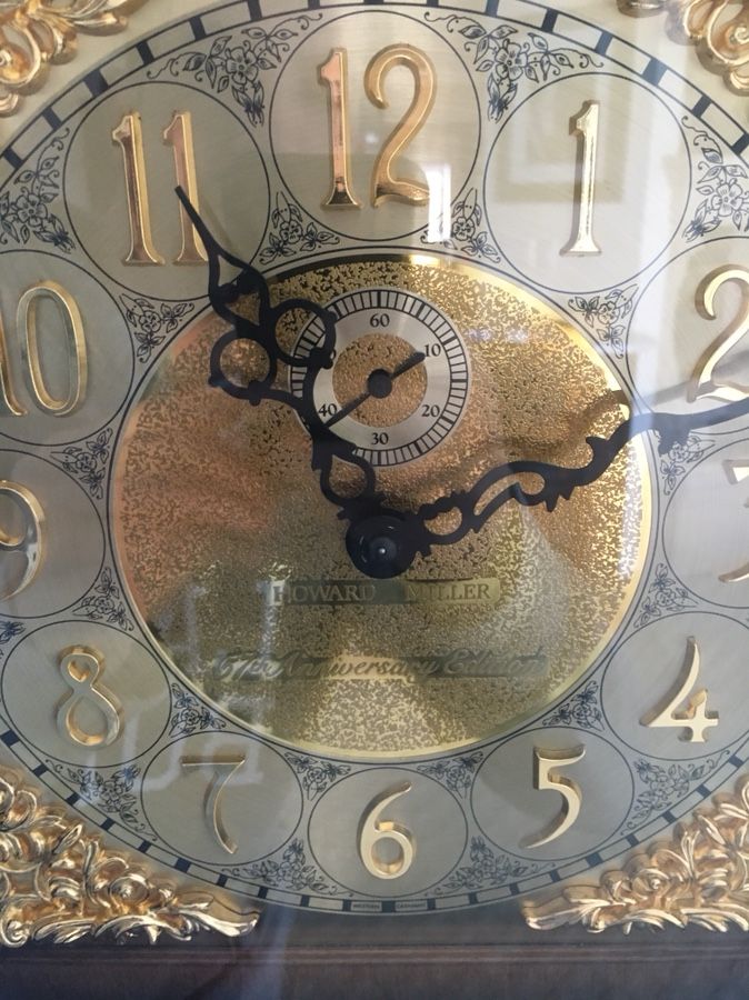Howard Miller 1983 57th Anniversary grandfather clock model 610-277