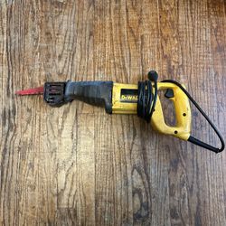 DeWalt Reciprocating Saw