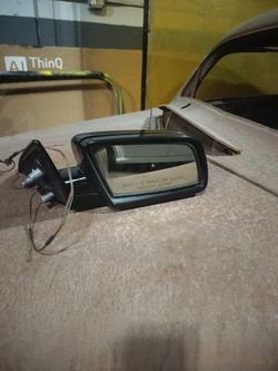 Power Side View Mirror Off Of 06 Bmw 650i, Passenger Side