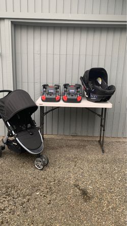 Britax B-Agile lightweight stroller, with Britax car seat