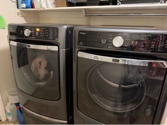 Maytag Maxima XL washer & dryer combo