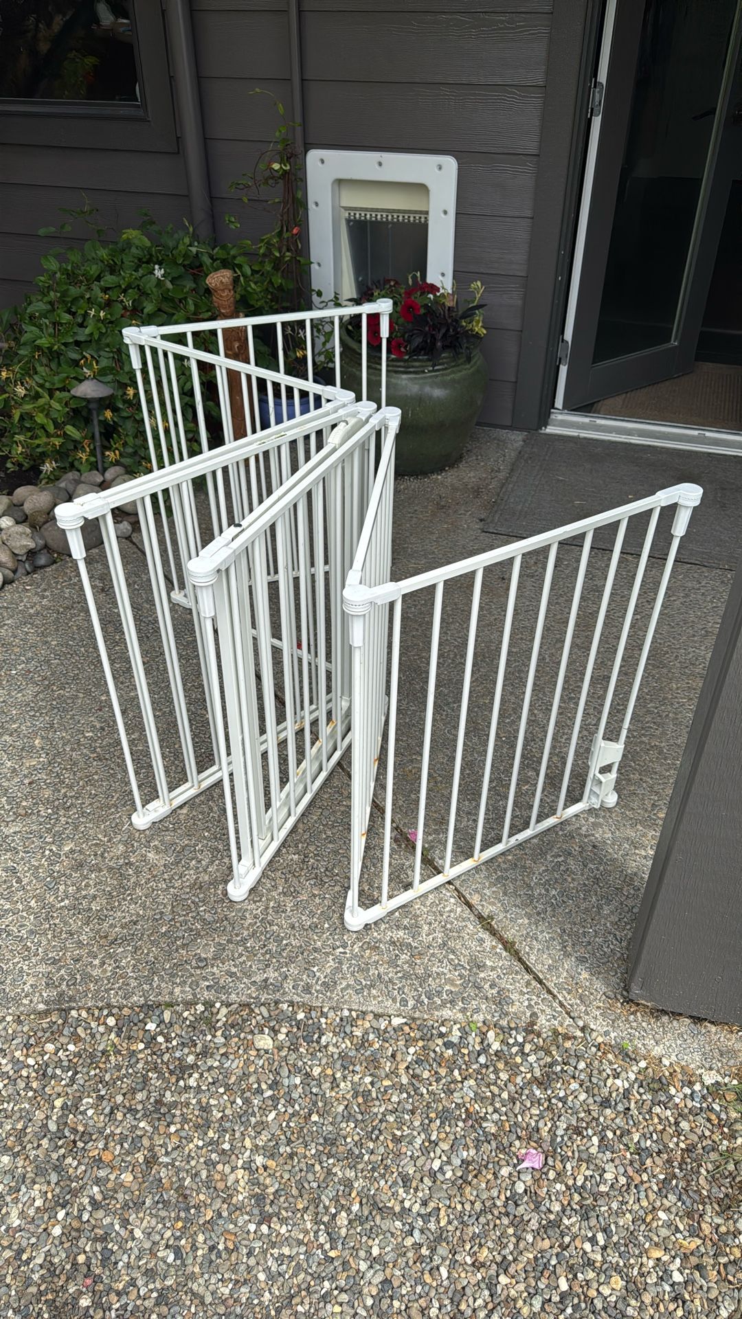 Free 16 Ft Folding Gate