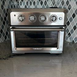 Cuisinart TOA-60 Convection AirFryer Toaster Oven, Premium 1800-Watt  *Used* Make An Offer 