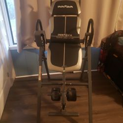 15

Innova Health and Fitness ITX1200 Inversion Table with Adjustable Stretch Bars Black/Gray

