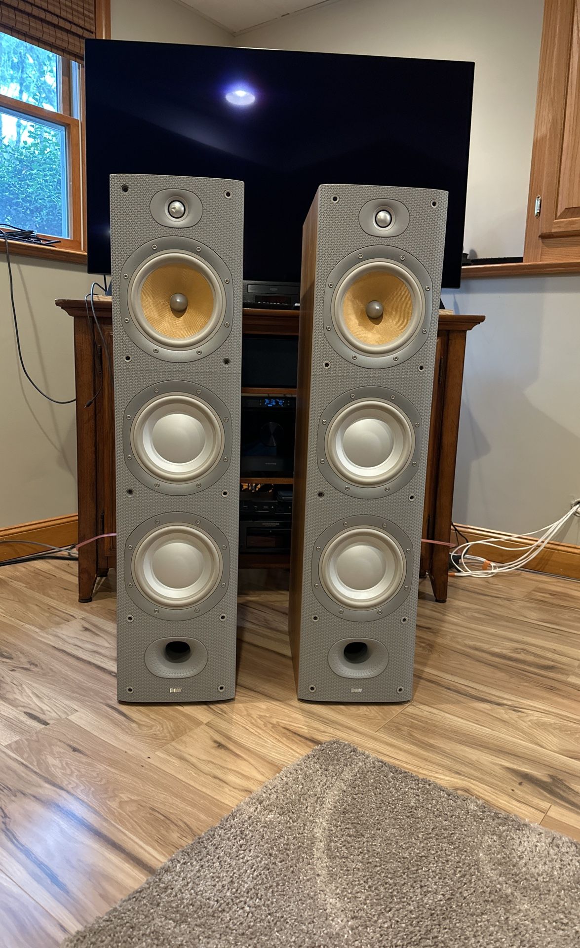 B & W DM 604S3 Speakers