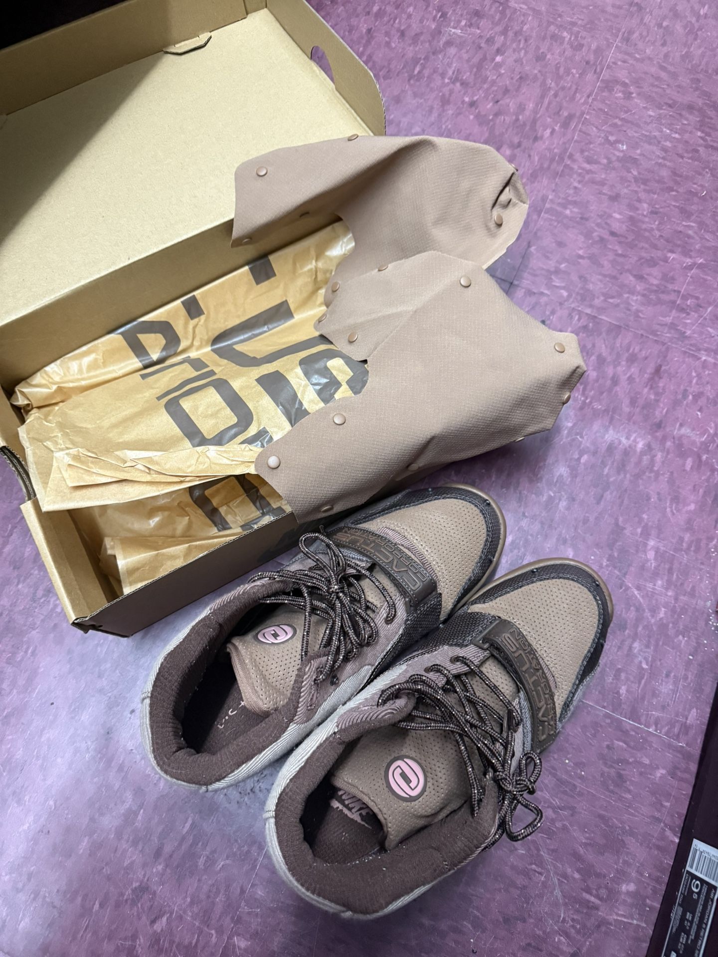 Nike Travis Scott Sz. 9M