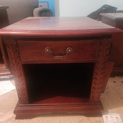 Vintage Night Stand/Dresser & Other Matching Pieces( Photo upon request)