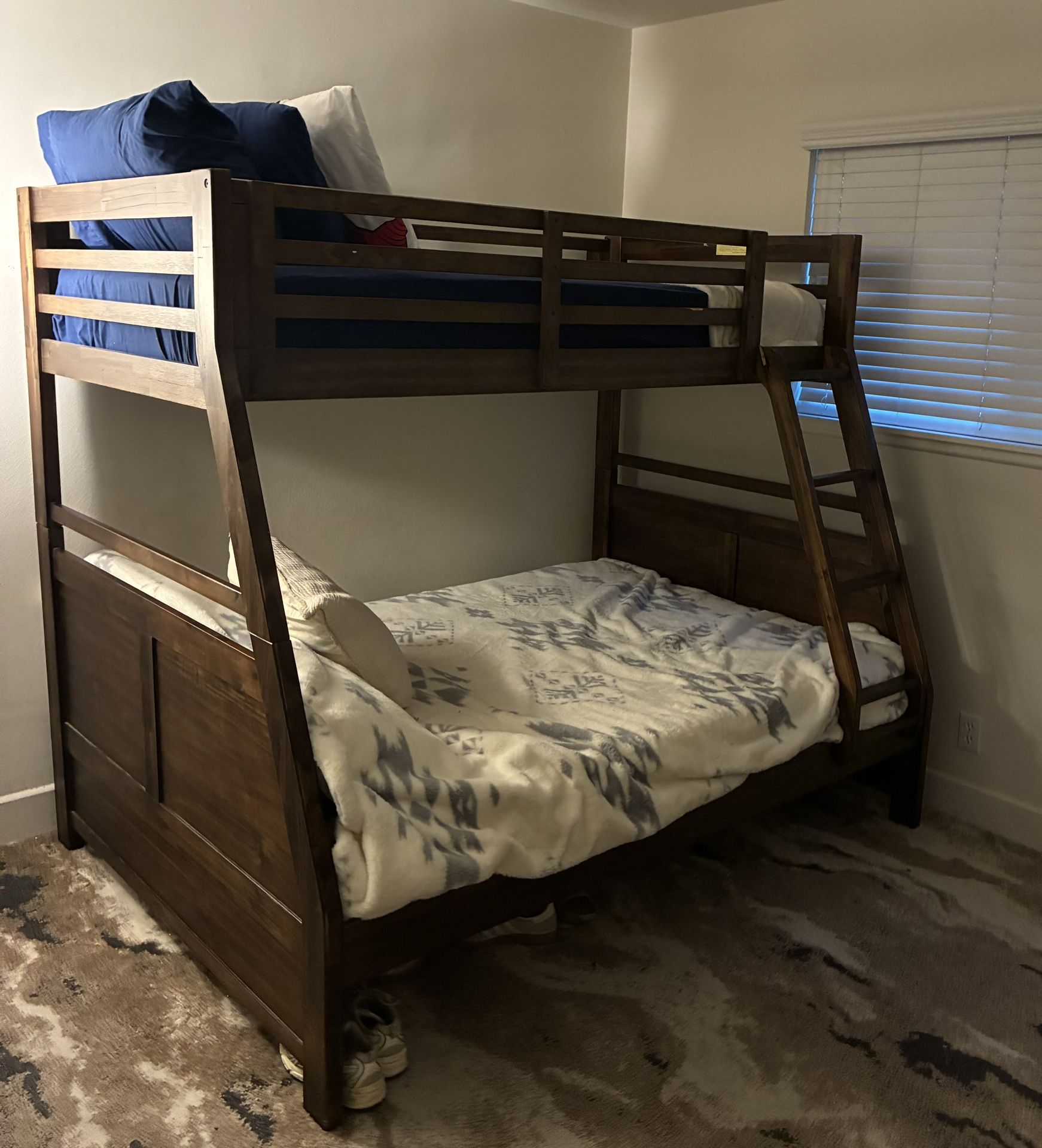 Twin Over Full Bunk Beds With Mattresses
