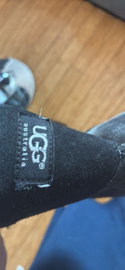 Size 8 short Uggs