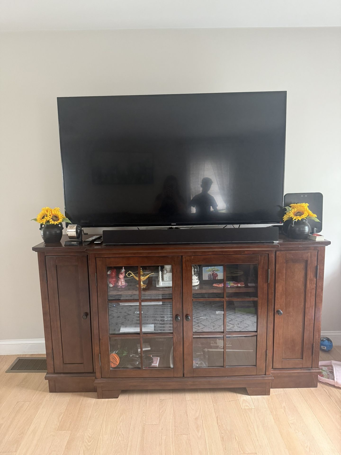 Tv Stand/cabinet