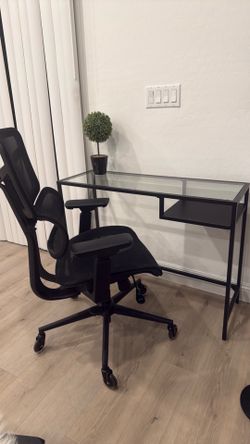 Desk and chair set