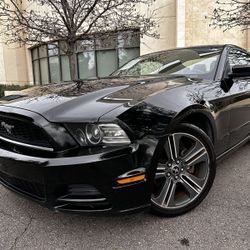 2013 Ford Mustang 