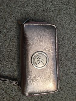 Michael Kors Rosegold Wallet