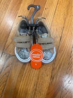 New- Toddler Girls Glitter Two Strap Sneakers