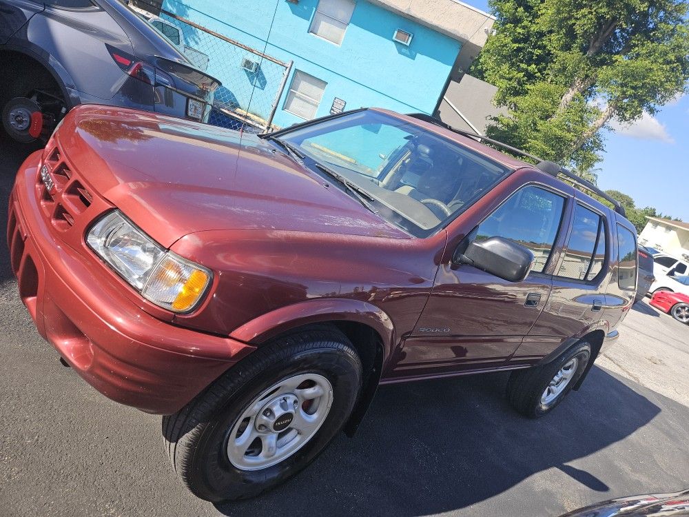 2002 Isuzu Rodeo for Sale in Fort Lauderdale, FL - OfferUp
