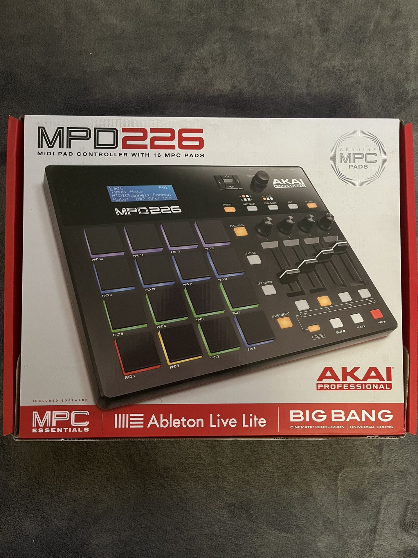 AKAI MPD 226