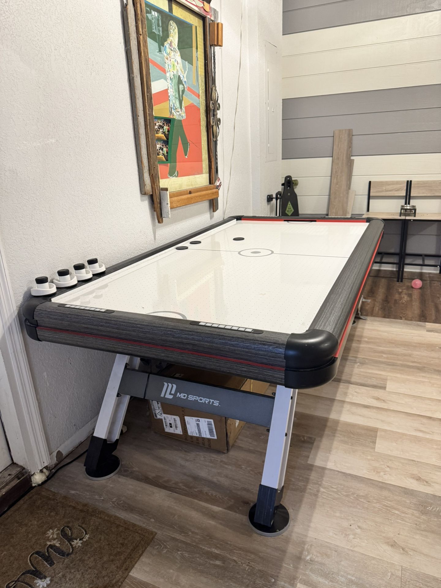 air hockey