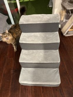 Foam Pet Stairs
