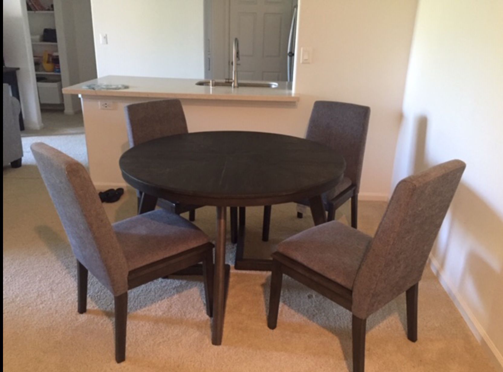 Dining set: Dining Table, 4 Chairs